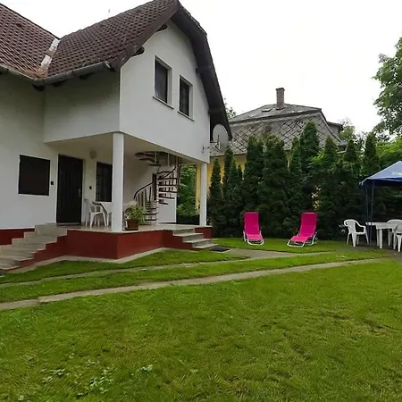 וילה Holiday Home- Family *